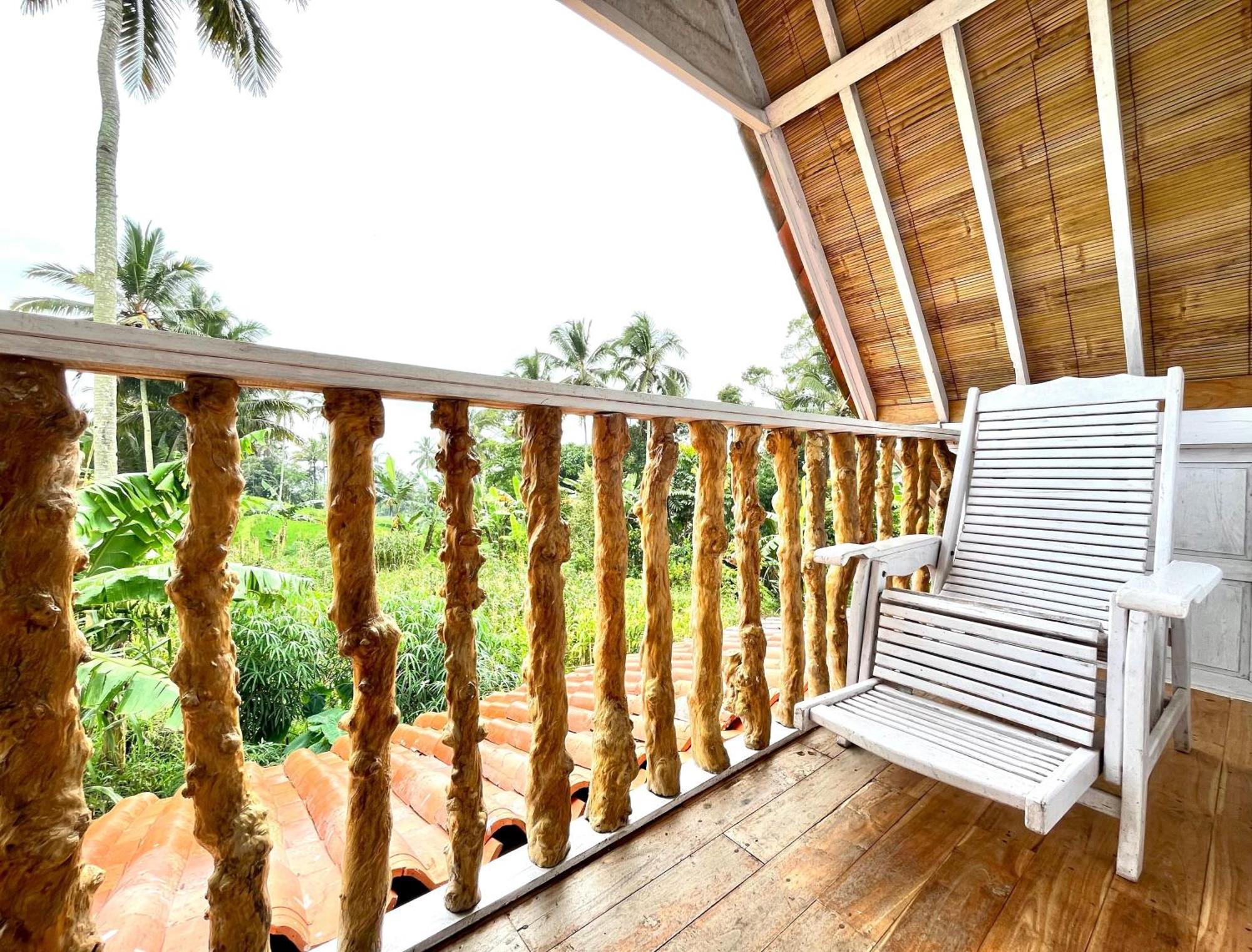 Pondok Is Oke Villa Scenic View バニュワンギ エクステリア 写真