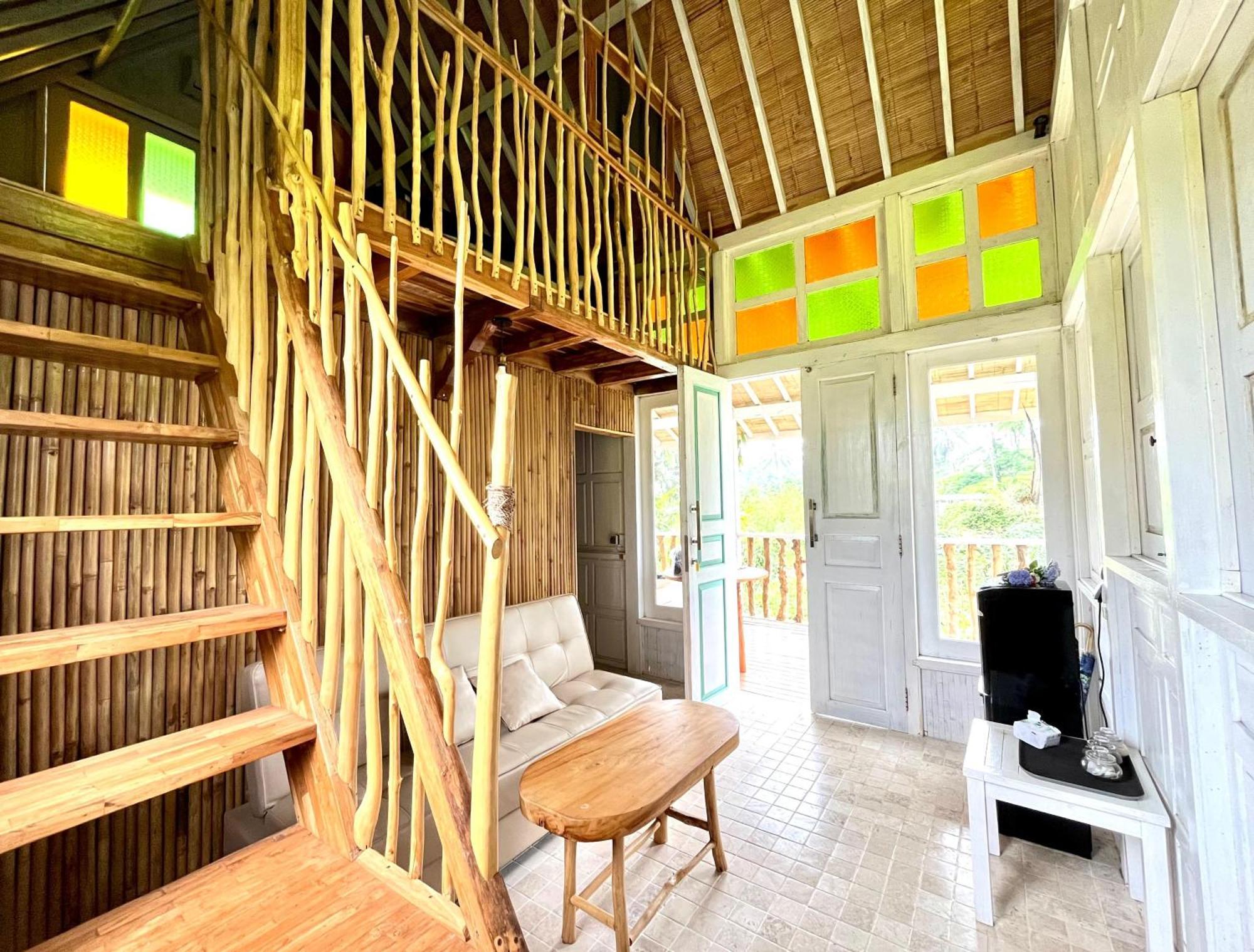 Pondok Is Oke Villa Scenic View バニュワンギ エクステリア 写真