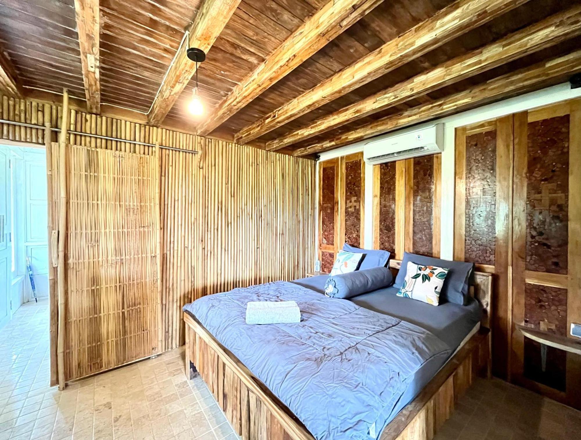 Pondok Is Oke Villa Scenic View バニュワンギ エクステリア 写真