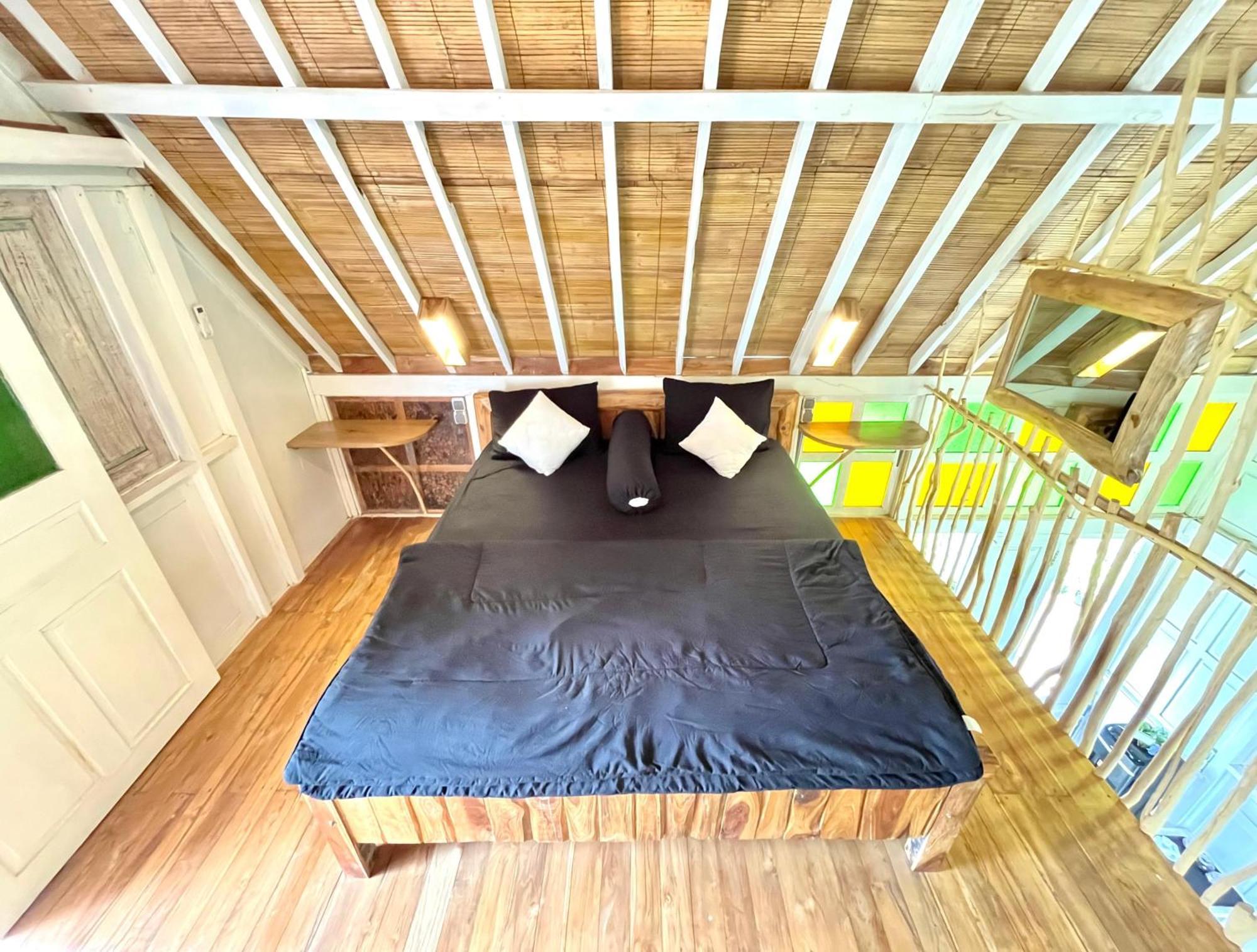 Pondok Is Oke Villa Scenic View バニュワンギ エクステリア 写真