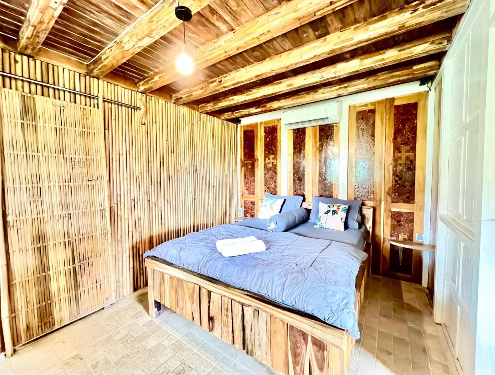 Pondok Is Oke Villa Scenic View バニュワンギ エクステリア 写真