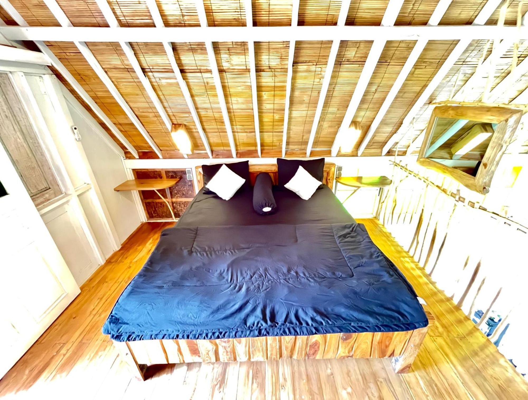 Pondok Is Oke Villa Scenic View バニュワンギ エクステリア 写真